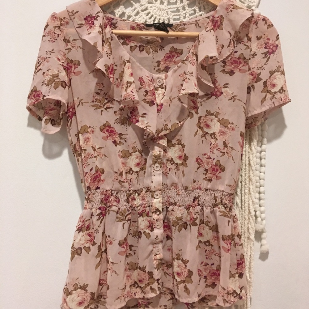 Forever21 cute floral blouse